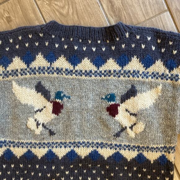 Woolrich Duck Mallard Graphic Knit Sweater Pullover 100% Wool Size Medium - Picture 8 of 8